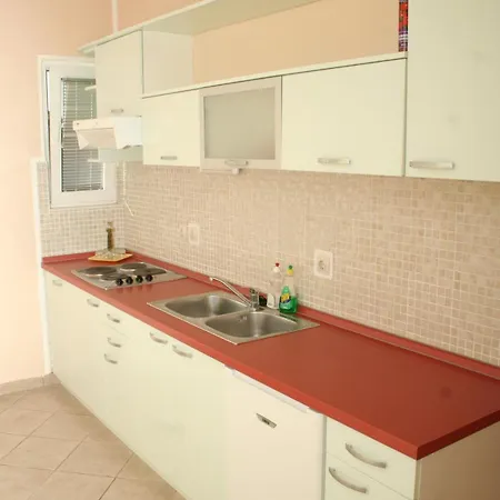 Apartment Sibenik 4166C * Razine